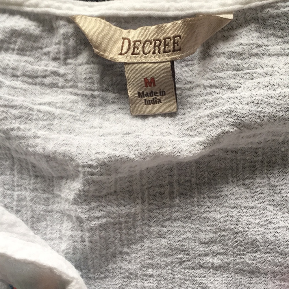 Decree - Picture 3 of 3